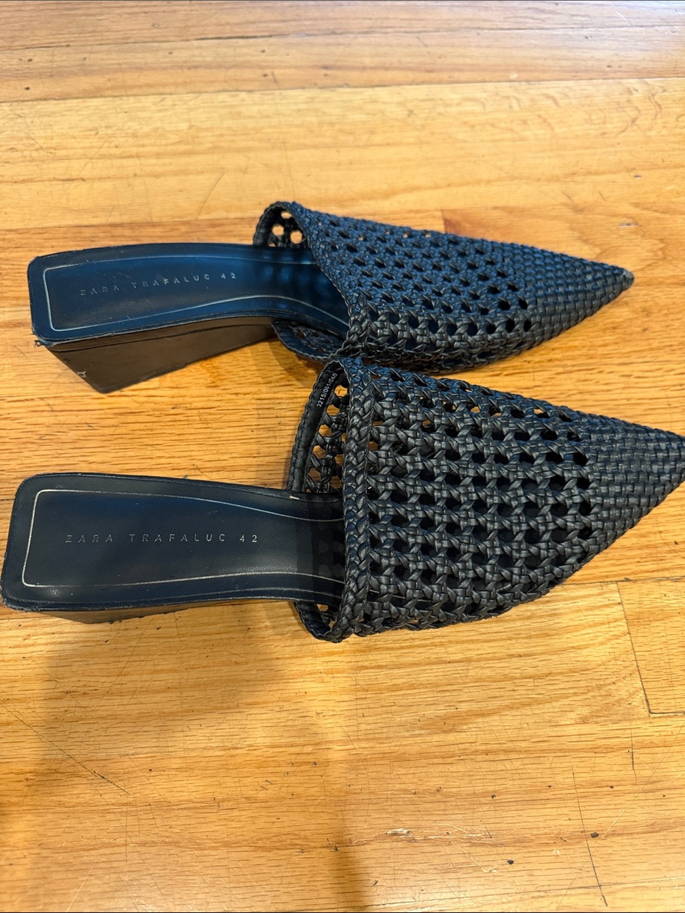 Zara Black Woven Pointed Mule Heels - Low Block Heel